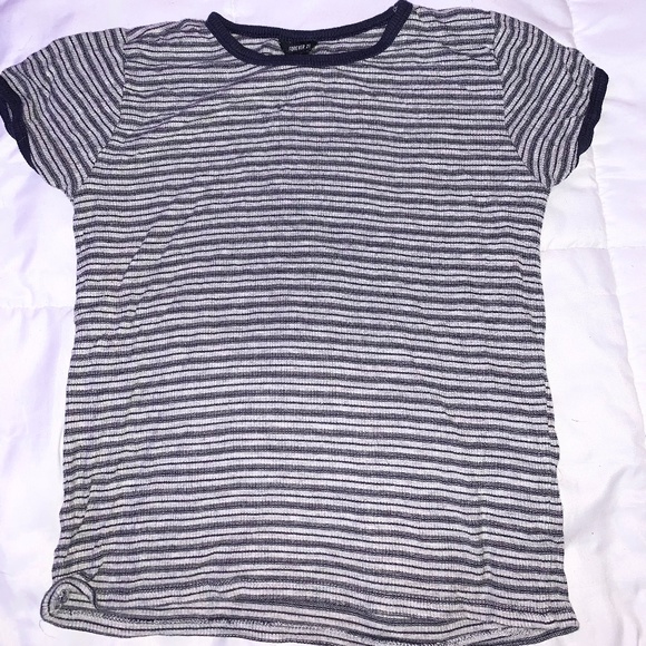 Striped T-shirt - Picture 1 of 2